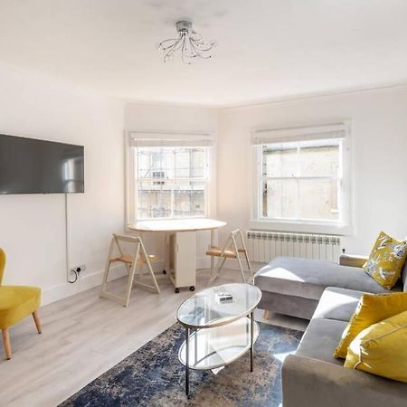 2 Bed City Centre Apartment 1 Min From Bath Abbey Buitenkant foto