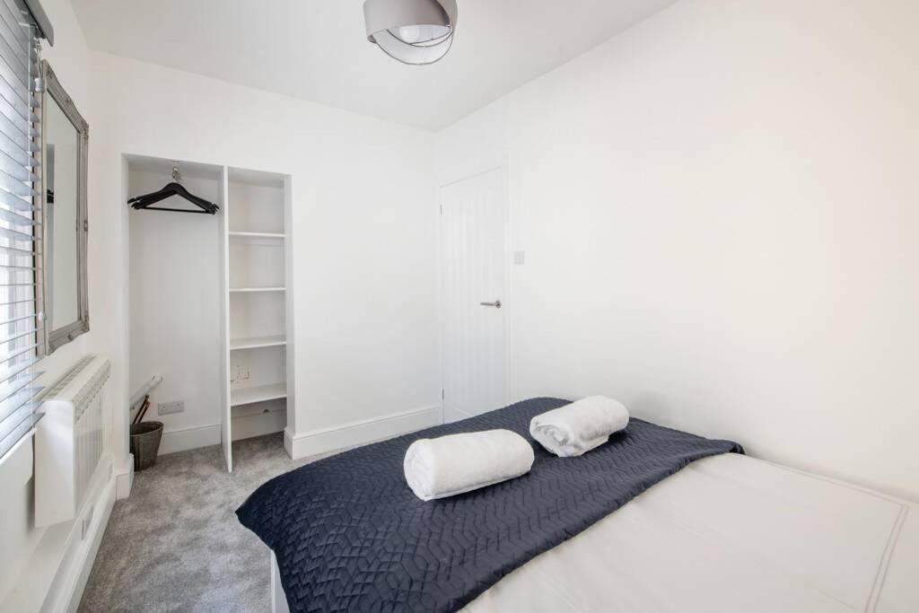 2 Bed City Centre Apartment 1 Min From Bath Abbey Buitenkant foto