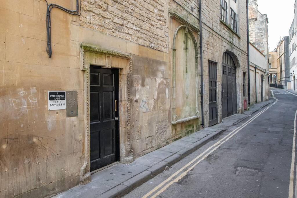 2 Bed City Centre Apartment 1 Min From Bath Abbey Buitenkant foto